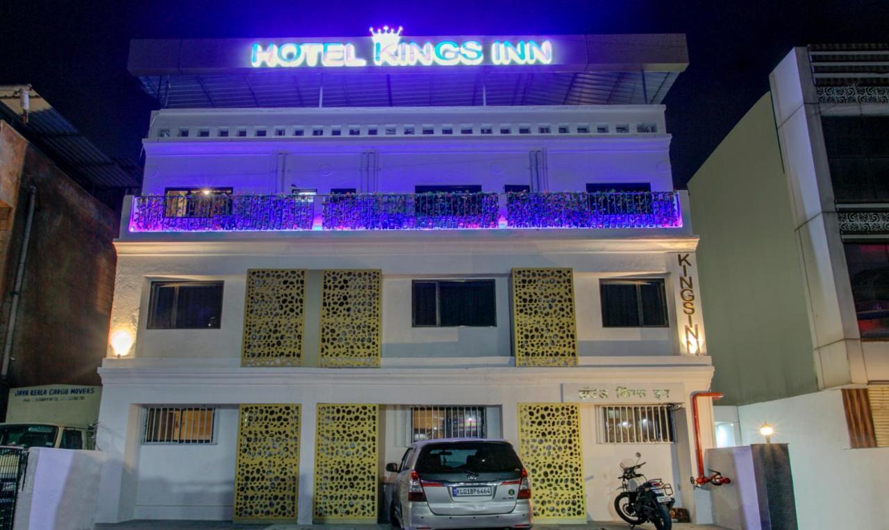 Treebo Kings Inn Vashi Navi Mumbai Exteriör bild