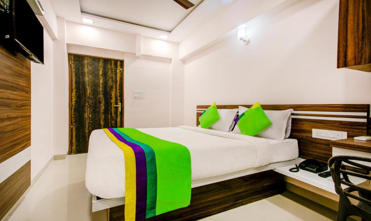 Treebo Kings Inn Vashi Navi Mumbai Exteriör bild