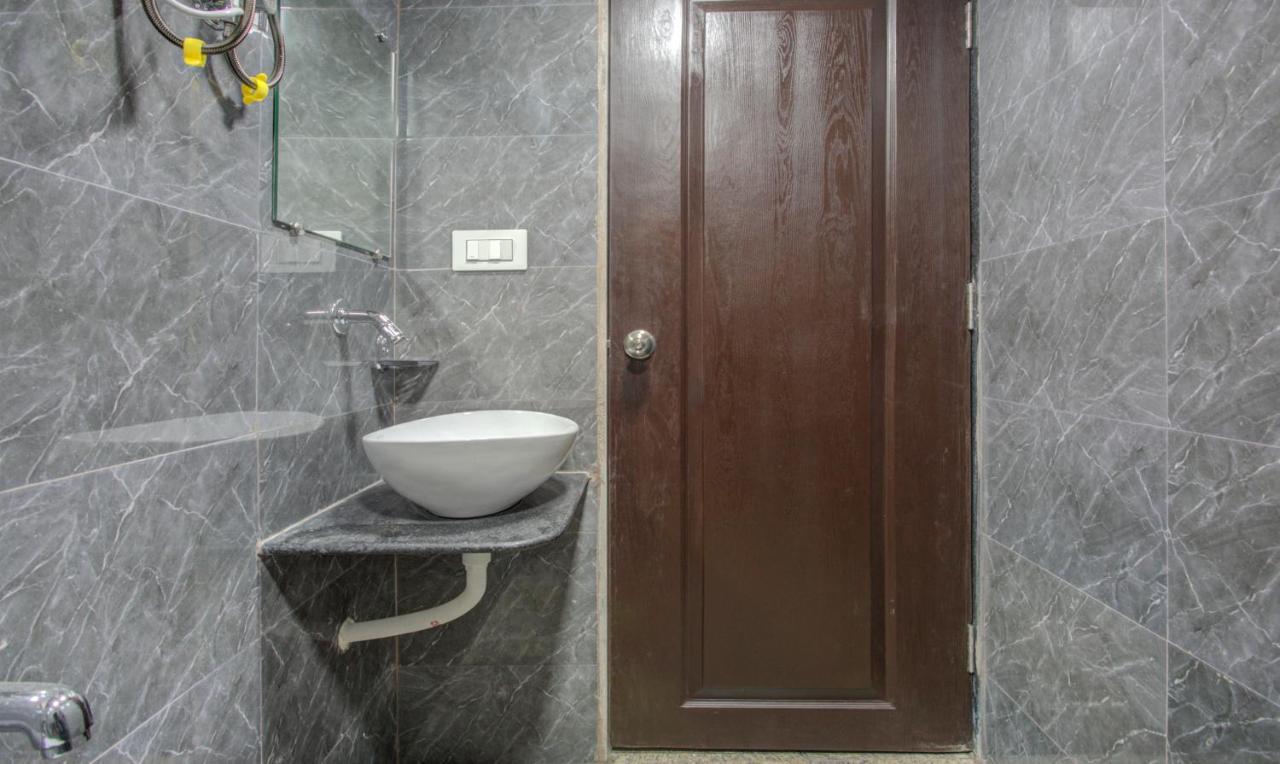 Treebo Kings Inn Vashi Navi Mumbai Exteriör bild